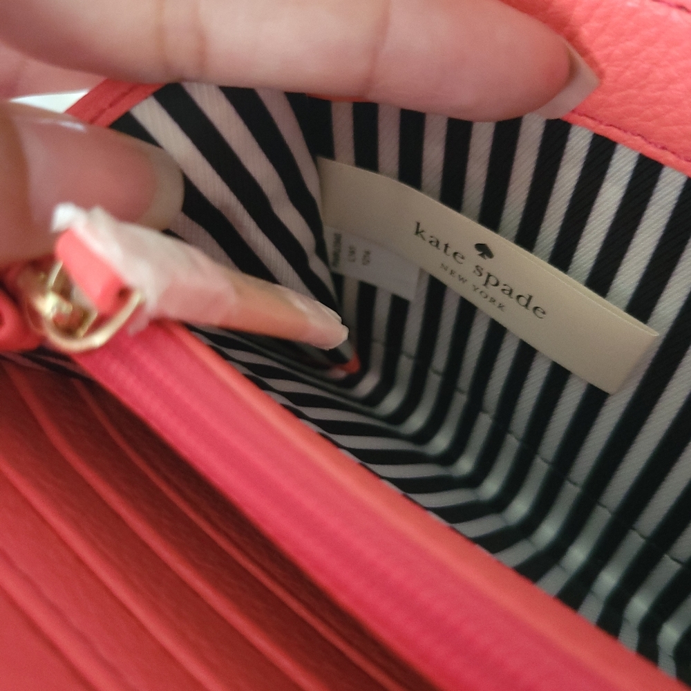 Kate Spade ♠️  Wallet - Picture 5 of 7